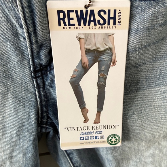 Rewash Light Blue Distressed Jeans jr sz 3 NWT Vintage Reunion Classic Rise - Picture 4 of 8